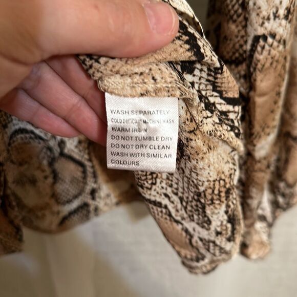 Sunny Girl 14 Python Snake Print V-Neck Front Wrap Peplum Long Sleeve Blouse - Picture 11 of 14